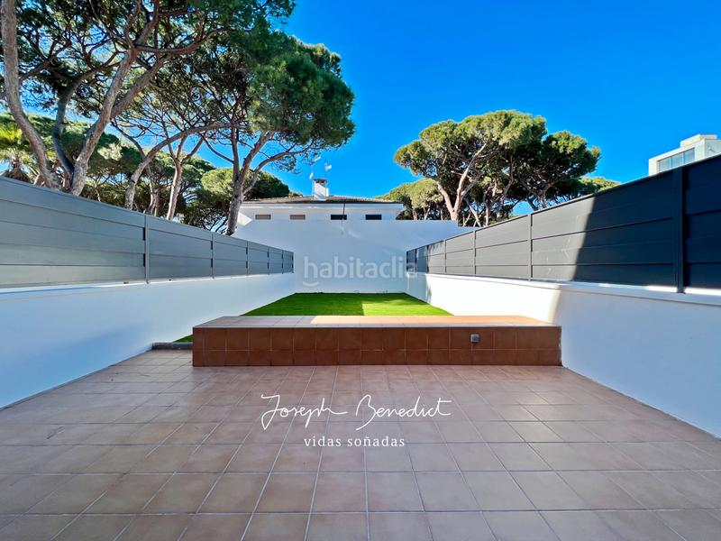 Foto cdffbad0-ab24-4d15-b3a3-9c75c4aec727. Casa  azucena en La Pineda Castelldefels