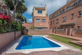 Casa en La Pineda. Palabras de mar