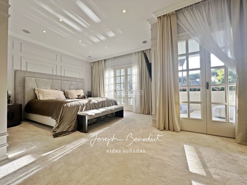 Foto ff574a39-cb02-4ea2-a2fa-480231ca05cc. Casa amb xemeneia calefacció aparcament piscina a Castelldefels