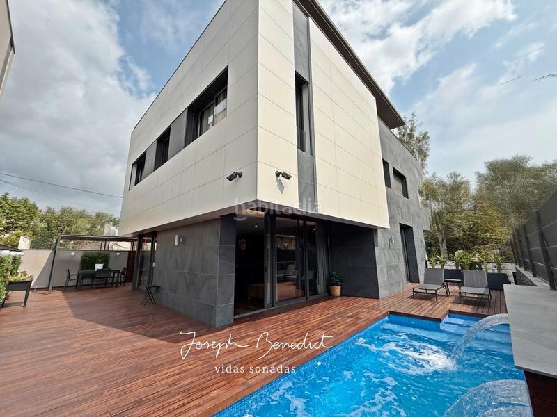 Foto 1fdea1b3-9fb7-44a4-a659-4d3e31735e8e. Casa elegancia de rachelle en Montmar Castelldefels