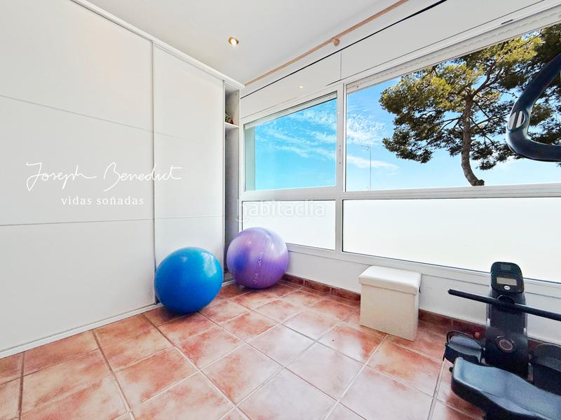 Foto 010150ae-801e-4b4a-8f18-d631749f6236. Maison avec chauffage parking piscine dans Montmar Castelldefels