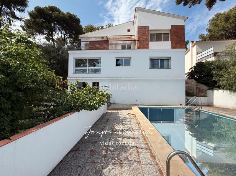 Foto d0f6cc11-4b03-4ff1-a451-162090be3b16. Maison avec chauffage parking piscine dans Montmar Castelldefels