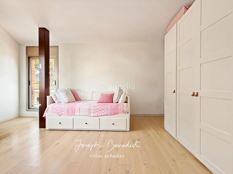 Foto f436287a-2445-404c-943f-3ae608e7b265. Casa con riscaldamento parcheggio piscina in La Pineda Castelldefels
