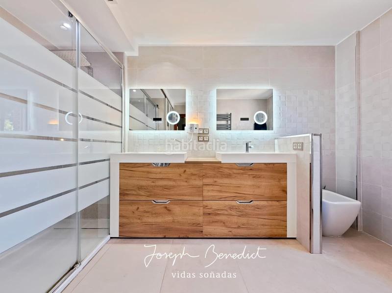 Foto 2b01cd2d-c4dd-4233-b812-2a42ea5a4bfa. Maison avec chauffage parking piscine dans Can Roca Castelldefels