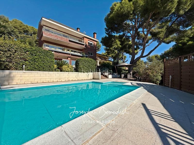 Foto 307e3eba-9d14-468d-9561-9323a431df8a. Maison avec chauffage parking piscine dans Can Roca Castelldefels