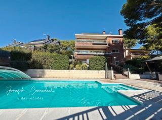 Maison à Can Roca. Del sole e de mare