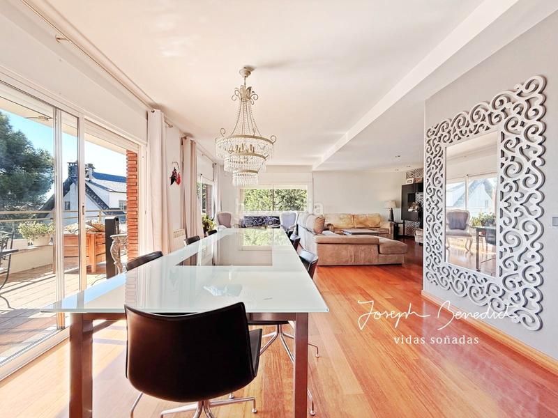 Foto 3e37a553-58b7-4894-b776-6eb71657dc47. Maison avec chauffage parking piscine dans Can Roca Castelldefels