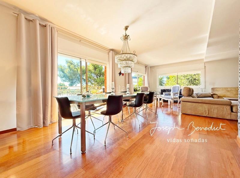 Foto 423c929e-f101-4df0-b32d-7594682319b5. Maison avec chauffage parking piscine dans Can Roca Castelldefels