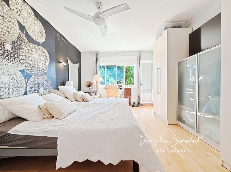 Foto 486c2350-293f-4740-bee0-c4face6fd8f9. Maison avec chauffage parking piscine dans Can Roca Castelldefels