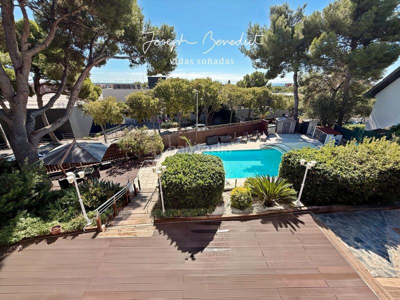 Foto 556063f9-4d6d-4e98-8068-cd10bcb97ae5. Maison avec chauffage parking piscine dans Can Roca Castelldefels