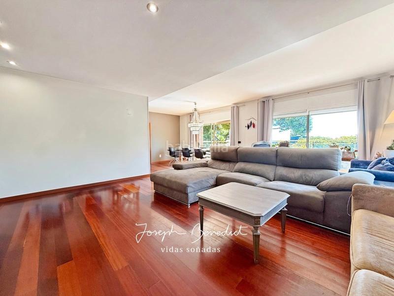 Foto 63bb825c-09fc-4180-a52f-1a13cc6d6677. Maison avec chauffage parking piscine dans Can Roca Castelldefels