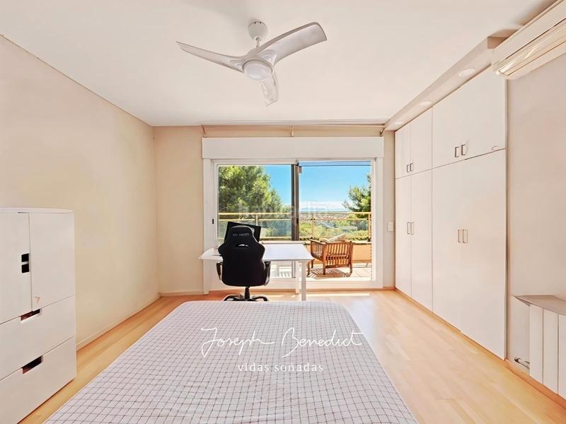 Foto 8c94c460-dd6d-4861-9fb8-ee0bfdddbd1d. Maison avec chauffage parking piscine dans Can Roca Castelldefels