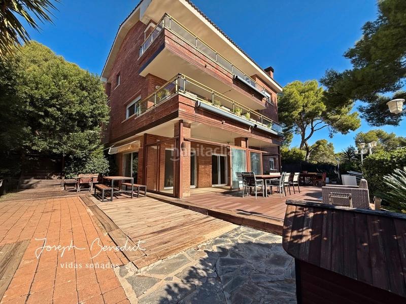 Foto a5cdf95a-3558-40bb-9cc9-6754cd507d28. Maison avec chauffage parking piscine dans Can Roca Castelldefels