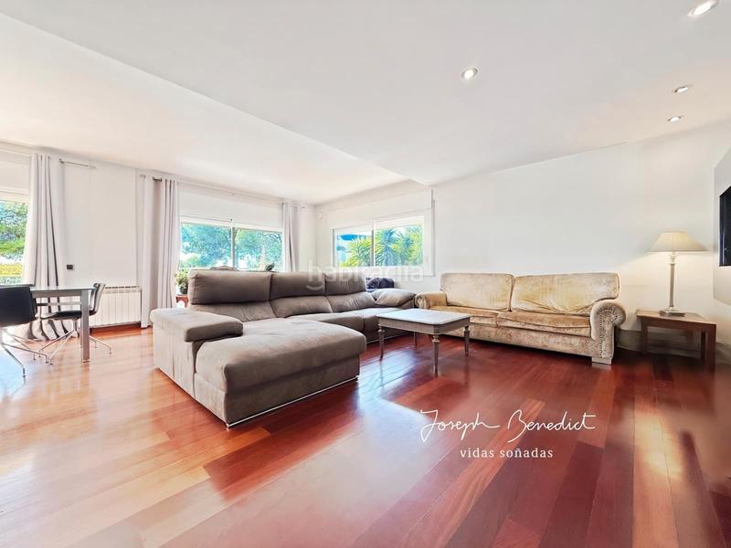 Foto e1334138-03c9-4b6f-a44c-1ade57485b32. Maison avec chauffage parking piscine dans Can Roca Castelldefels