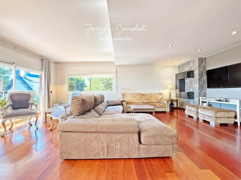 Foto efb61c4e-13e8-412d-8257-b0b3838fadf1. Maison avec chauffage parking piscine dans Can Roca Castelldefels