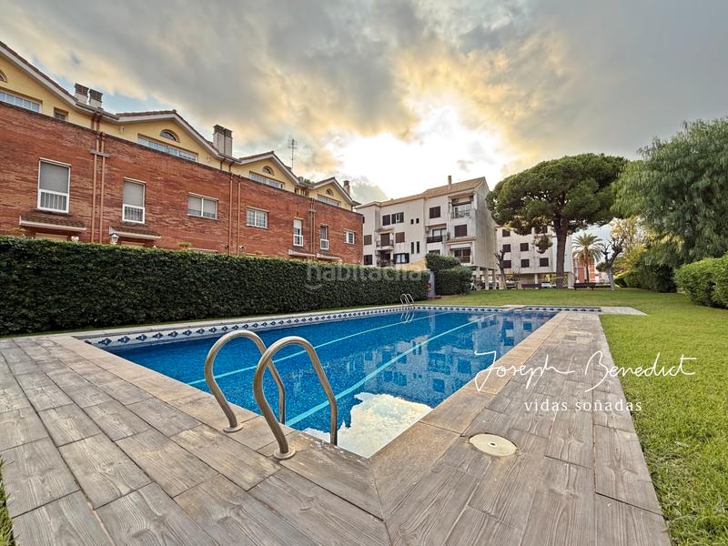 Foto b93c39c0-ecfc-4b0b-b869-e8da1373eaee. Miete dachwohnung mit heizung parking pool in La Pineda Castelldefels