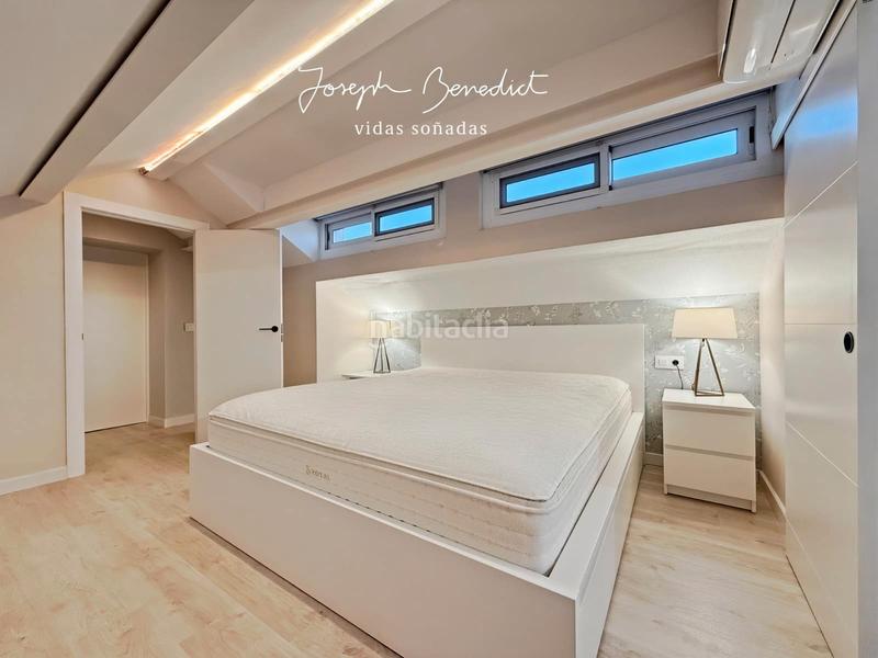 Foto 0e91d81a-db61-4d06-9fd5-eb4cd36f38b8. Rent penthouse with heating parking pool in La Pineda Castelldefels