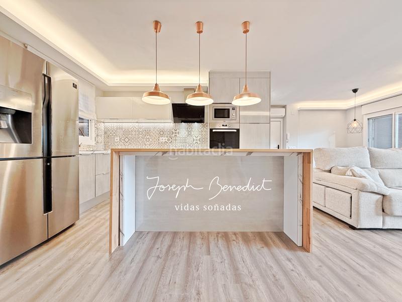 Foto 3d4e59b8-29ef-4de3-abd6-1456cb3bac0f. Rent penthouse with heating parking pool in La Pineda Castelldefels