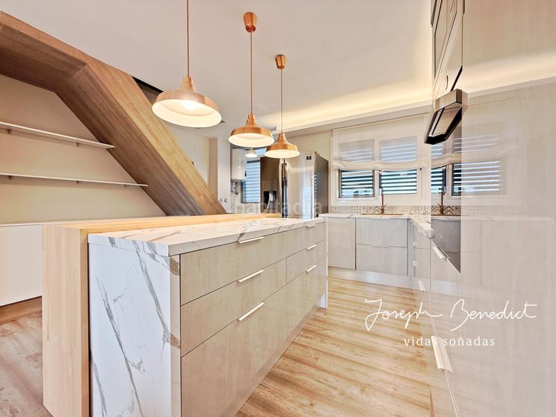 Foto 77d04bb5-ce7f-41e6-b9a5-441b941bf264. Rent penthouse with heating parking pool in La Pineda Castelldefels