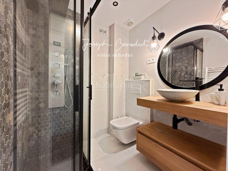 Foto d941883b-42cd-45b9-b656-e4e5939a39f4. Rent penthouse with heating parking pool in La Pineda Castelldefels