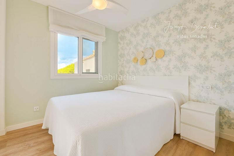 Foto f2bcd689-8a2c-4001-ac83-09e7ac0c9e77. Rent penthouse with heating parking pool in La Pineda Castelldefels