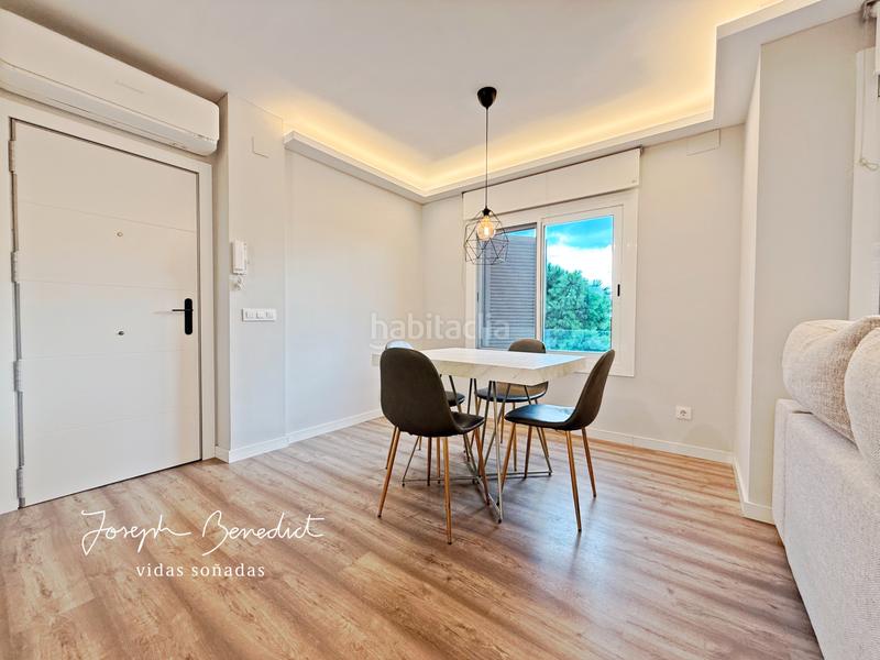 Foto f7e4ae97-6b40-4b60-bcb9-de806de6de70. Rent penthouse with heating parking pool in La Pineda Castelldefels