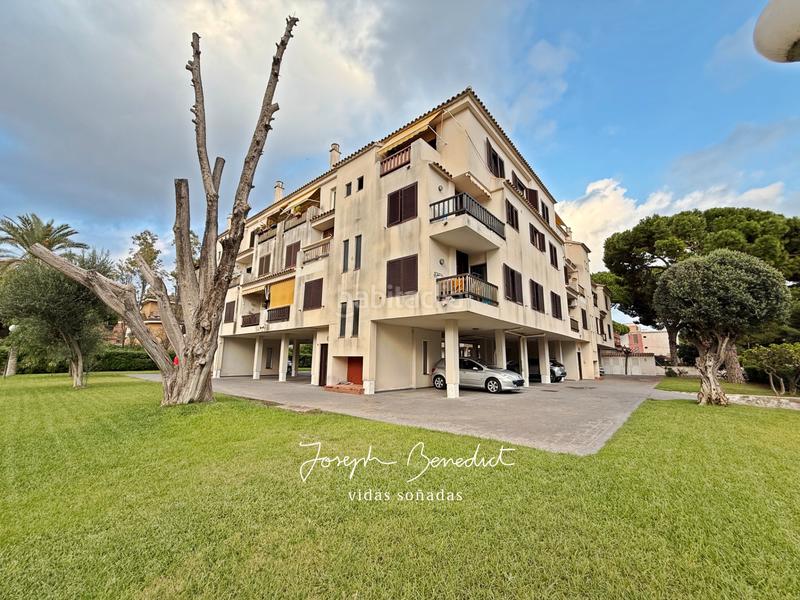 Foto fbfb9cbc-18b9-40b7-8130-23923811cd57. Rent penthouse with heating parking pool in La Pineda Castelldefels