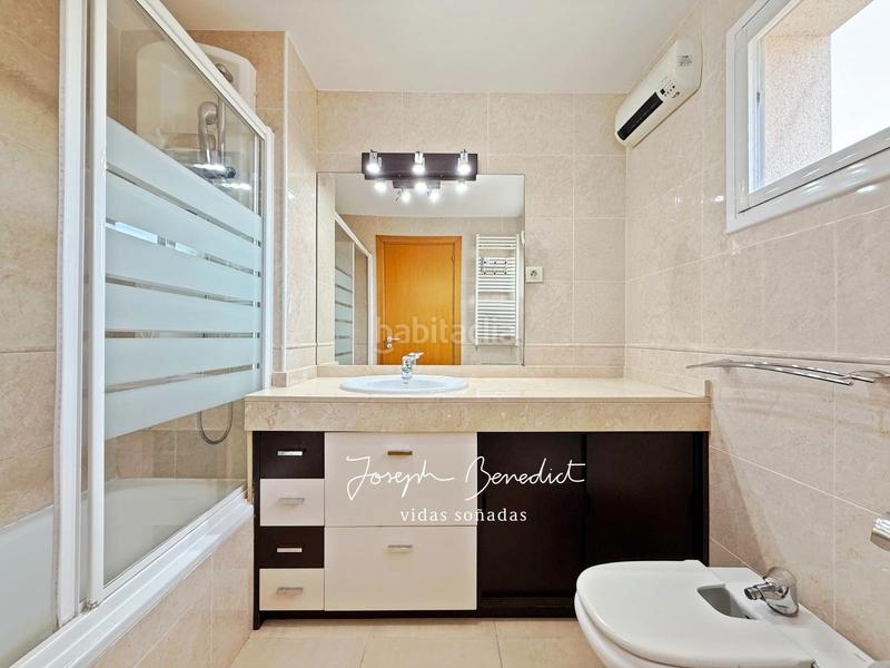 Foto a5264424-73d6-41ba-8c73-f94f9803b34b. Pis amb calefacció aparcament piscina a Calafell platja Calafell