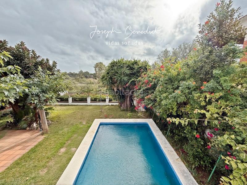 Foto 1ebff65e-330a-4972-b6ed-448458ad1dc2. House with fireplace heating parking pool in Montmar Castelldefels