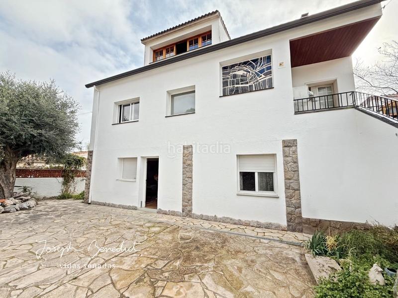 Foto 949a05aa-c33d-4d68-bae2-a7a002b2282c. House with fireplace heating parking pool in Montmar Castelldefels