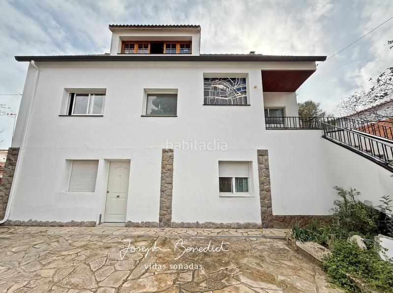 Foto c2dbbbd4-a24d-419e-b1f2-4261aa2b8872. House with fireplace heating parking pool in Montmar Castelldefels