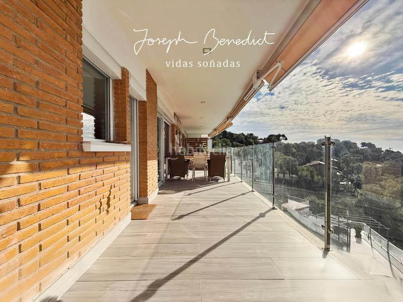 Foto a17525f7-bf18-4c6d-9591-911e69390307. Flat with heating parking pool in Bellamar Castelldefels