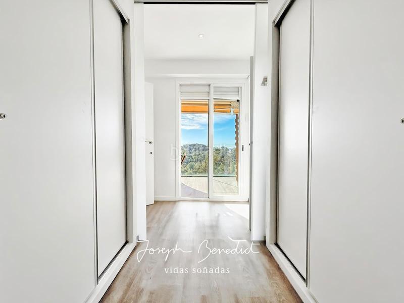 Foto e20f68f2-432a-48c5-a65b-4888ce0d3131. Flat with heating parking pool in Bellamar Castelldefels