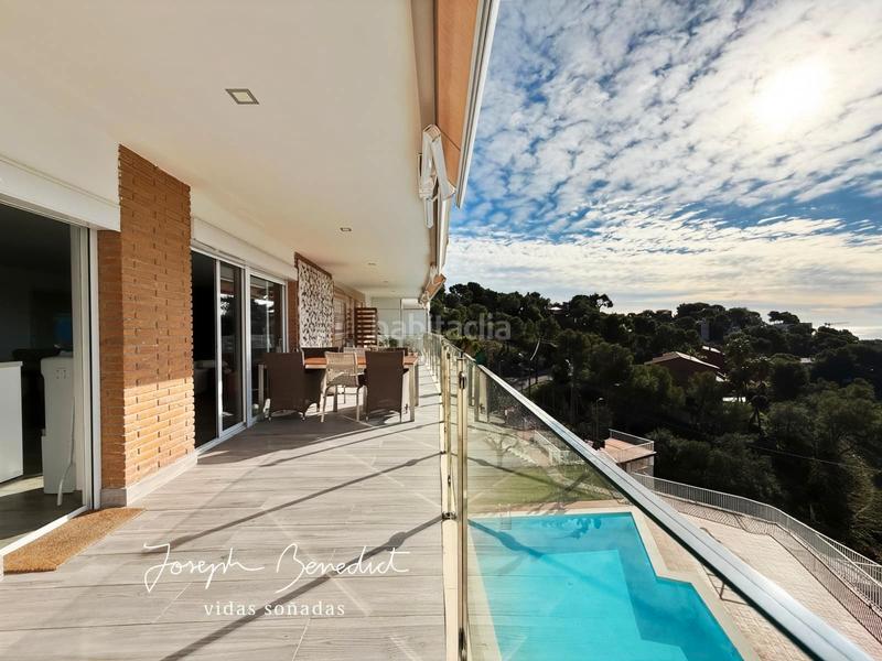 Foto e3513d1e-5ce9-4fc0-90d0-677d648087c4. Flat with heating parking pool in Bellamar Castelldefels