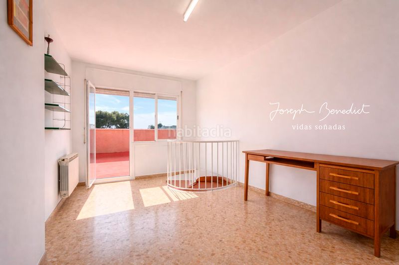 Foto f6b284ab-3ee1-40f9-9597-70068df1d179. Casa sanssouci-haus en Segur de Calafell nucli urbà Segur de Calafell