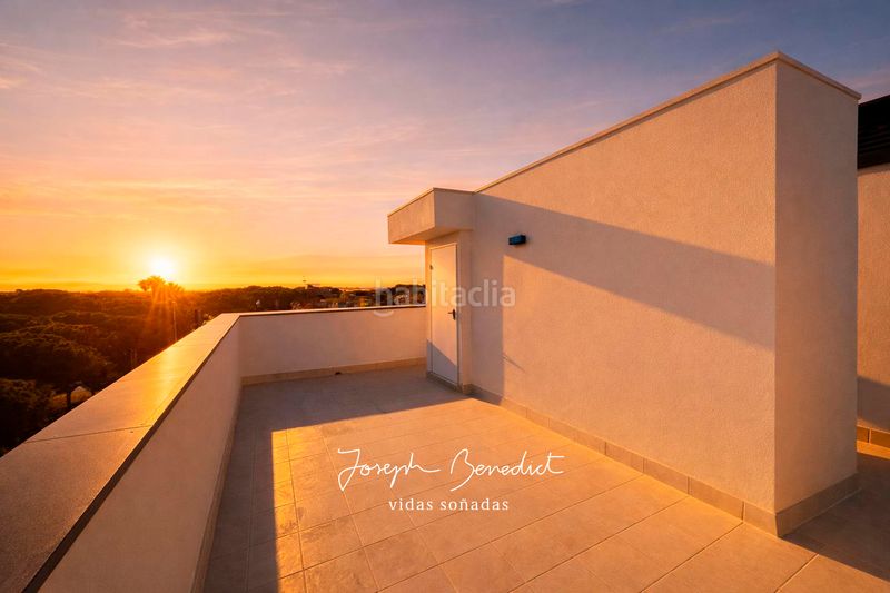 Foto 072fd297-721b-4580-86ef-d89d03cce230. Ático en autovia de castelldefels 137 ático arenas de eliette en Gavà