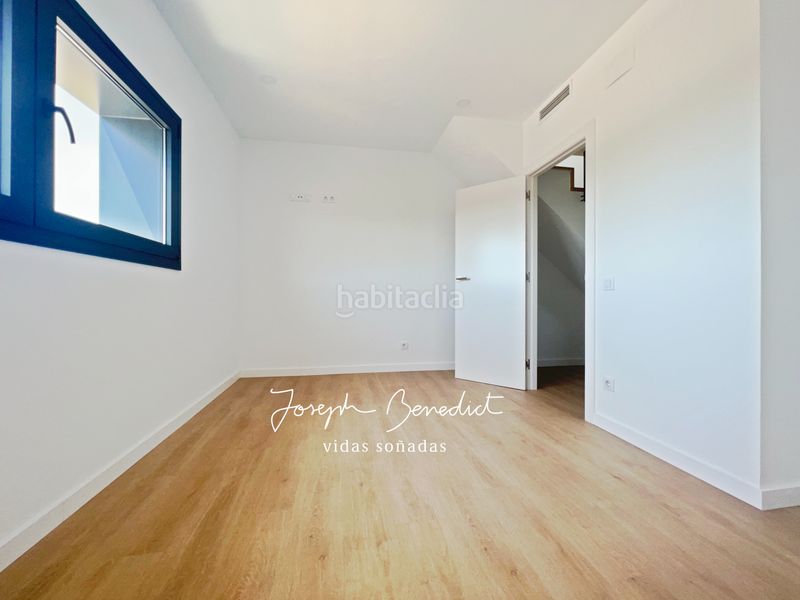 Foto 34c31c74-c8cb-442b-b68a-608f9371a552. Ático en autovia de castelldefels 137 ático arenas de eliette en Gavà