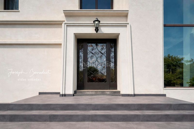 Foto 07a2d6c5-23ac-4abe-a06d-da3c0c78d5a5. Casa amb xemeneia calefacció aparcament piscina a Castelldefels