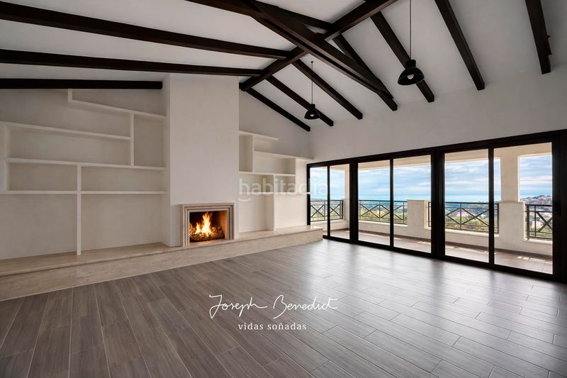 Foto 0ea4c7f4-e0a5-4e63-b830-54463d1e1f30. Casa amb xemeneia calefacció aparcament piscina a Castelldefels