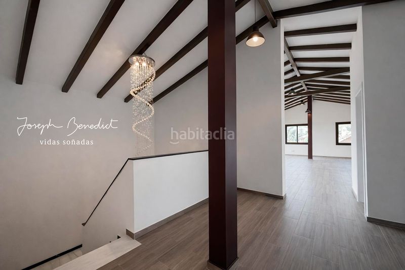 Foto 13c19a43-1b08-466c-bb7c-5eb918860334. Casa amb xemeneia calefacció aparcament piscina a Castelldefels