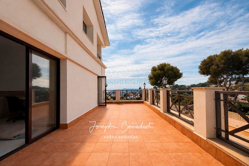 Foto 2e86bc85-9e4f-4d8b-a470-112b86799ff5. Casa amb xemeneia calefacció aparcament piscina a Castelldefels