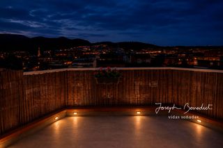 Penthouse in Castell-Poble Vell. Ático de asgard