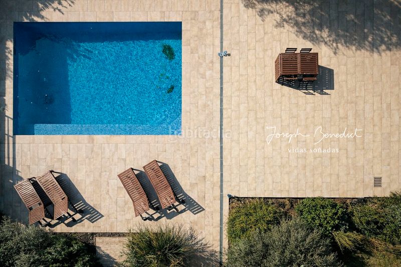Foto 4462ddfa-f0c6-4f23-8f15-c9fddb5bbe06. Casa amb calefacció piscina a Bruguers Gavà