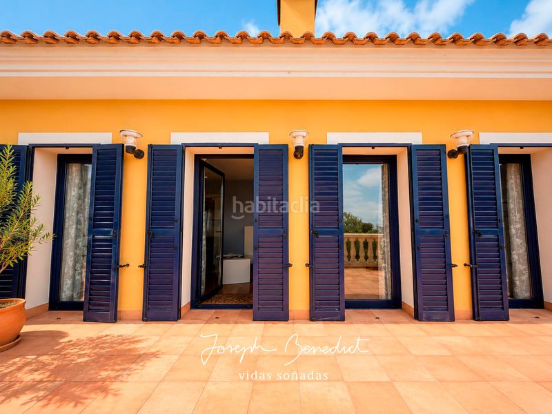 Foto 00b89088-184e-4cc7-aef7-22ac859e5bf7. Casa amb xemeneia calefacció aparcament piscina a Calafell