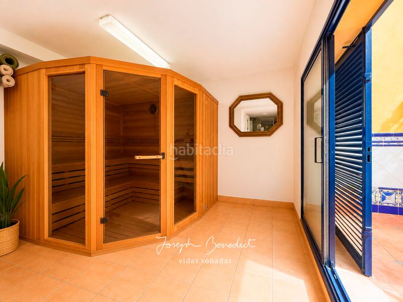 Foto 4422f051-5c40-47dd-8fed-72f0f956b06f. Casa amb xemeneia calefacció aparcament piscina a Calafell