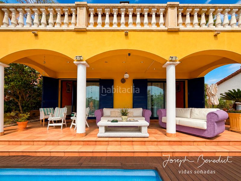 Foto 446629ef-d86f-4324-8b34-f2180b115d52. Casa amb xemeneia calefacció aparcament piscina a Calafell