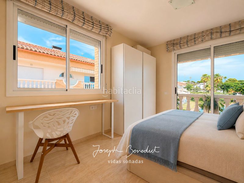 Foto 4d0e91d7-5756-4d8e-829b-2ce400a9dd20. Casa amb calefacció aparcament piscina a Cunit residencial Cunit