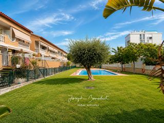 Casa a Cunit Residencial. Al sur de cunit