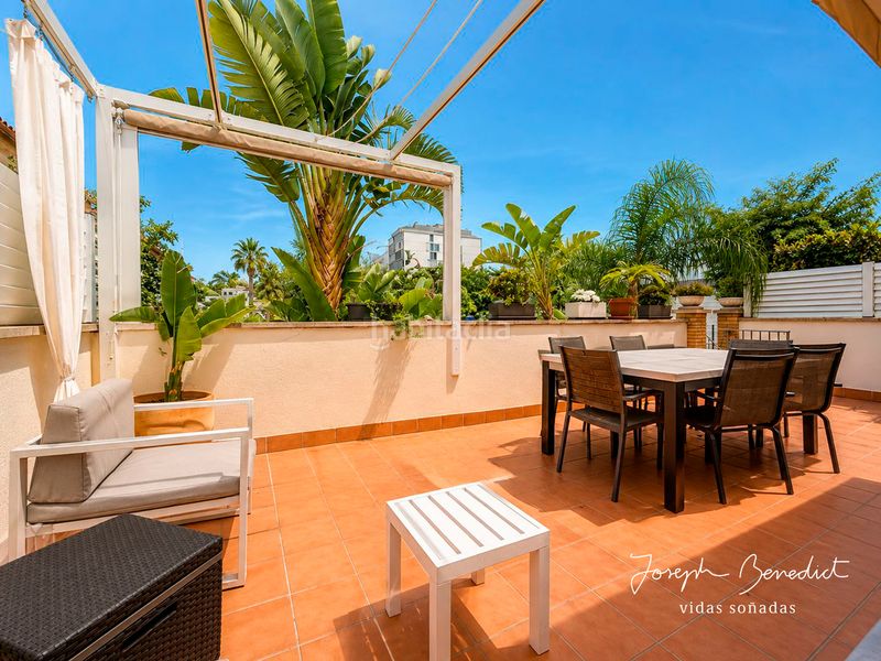 Foto fefde6c1-8d9c-49b9-90f5-00a30f450839. Casa amb calefacció aparcament piscina a Cunit residencial Cunit