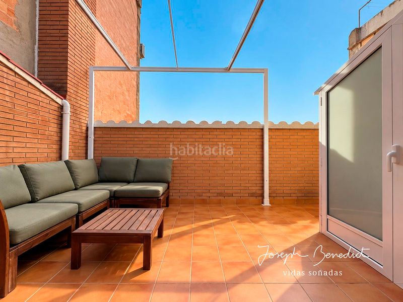 Foto a2a6fe7b-3c5f-45c7-b955-d71c76a41e51. Dachwohnung mit heizung parking in Centre Castelldefels